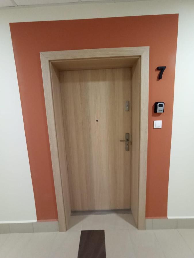 Ferienwohnung Apartament Wrzesnia II Exterior foto